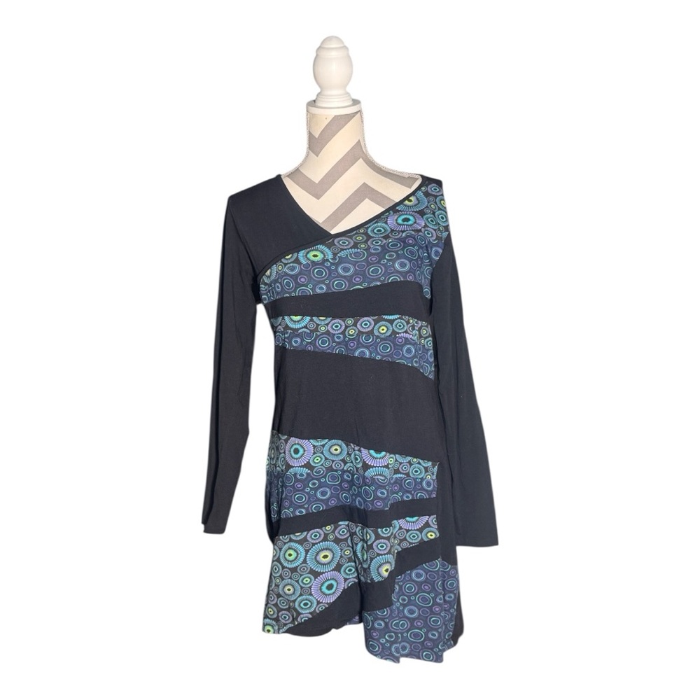 Stylish Black and Blue Patterned Dress